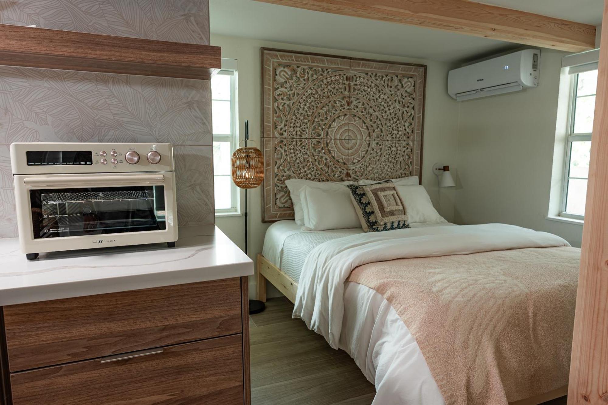 Seahorse Beach Bungalows 포르 피어스 외부 사진